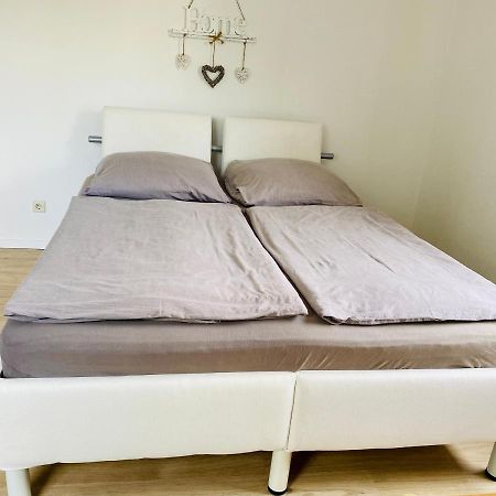 Schwarzwald - Gemuetliches 2 Zimmer Apartment! Dunningen Bagian luar foto